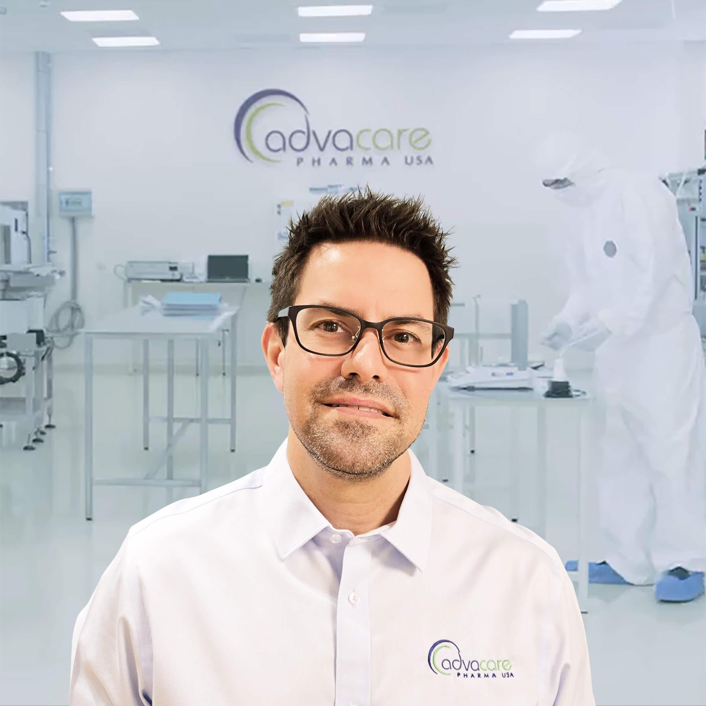 Ryan Vitanza lidera AdvaCare Pharma Ryan Vitanza lidera AdvaCare Pharma
