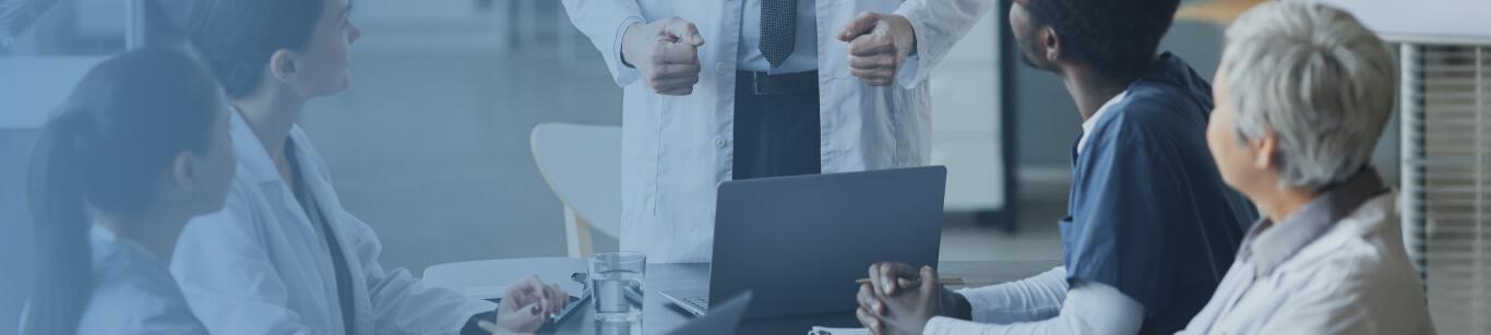 Conseil Médical d’AdvaCare Pharma avec des profils d'experts en pharmacie, médecine vétérinaire et réglementation. Conseil Médical d’AdvaCare Pharma avec des profils d'experts en pharmacie, médecine vétérinaire et réglementation.