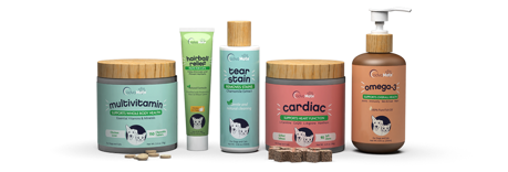Complementos alimenticios saludables para mascotas en tarros de plástico. Complementos alimenticios saludables para mascotas en tarros de plástico.