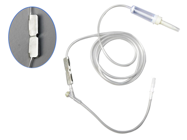 Equipo de infusión intravenosa INF-17