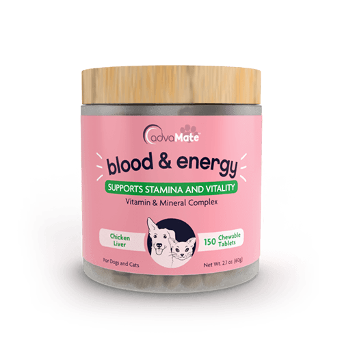 Tabletas masticables AdvaMate Blood & Energy para perros y gatos.
